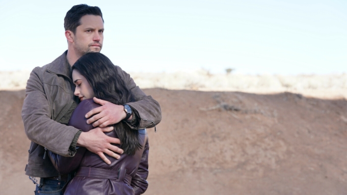 Roswell New Mexico, Echo saying goodbye on the series finale.